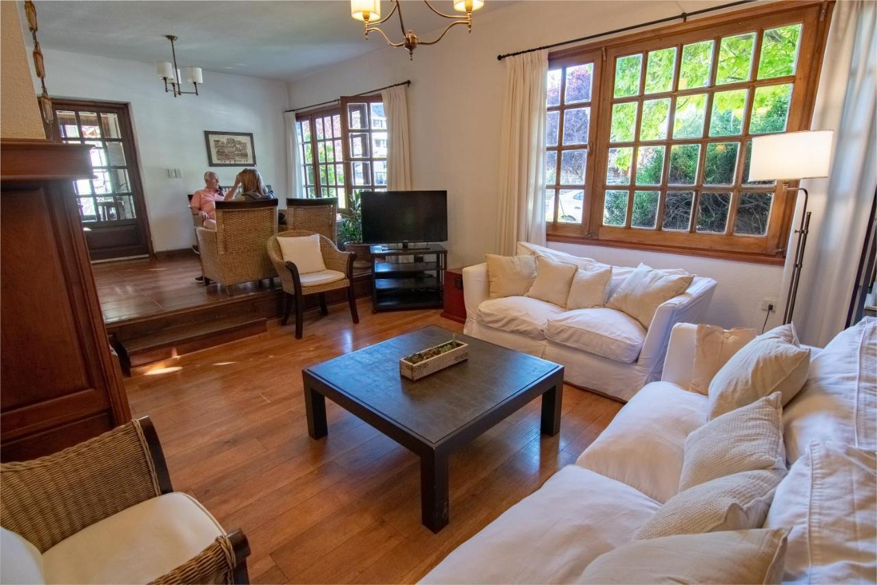 Hosteria Hostal Del Esquiador San Martín de los Andes Zewnętrze zdjęcie